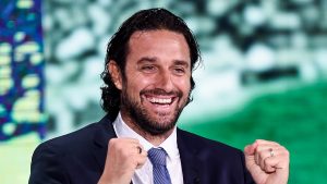 Toni non ha dubbi su Modric: «Miglior acquisto del 2025, gioca con la sigaretta in bocca»