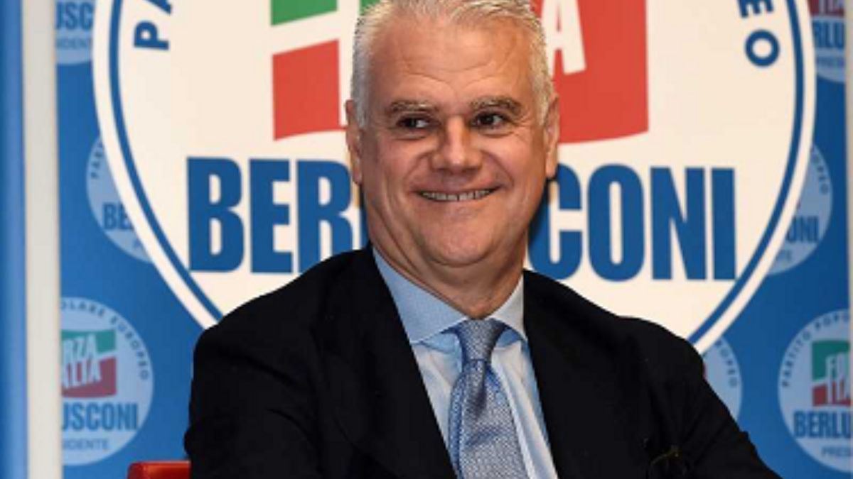 Paolo Zangrillo appoggia il fratello: «Entrata da kung fu di Maignan, il Milan ha rubato» 26 paolo-zangrillo