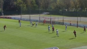Zeroli, ma cosa hai fatto?! Sforbiciata volante del rossonero – VIDEO