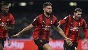 Milan Sassuolo: Giroud mette nel mirino Kane per una speciale classifica