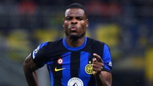 Sassuolo Inter 1-0: Lauriente gela i nerazzurri, si ferma la corsa dei neo campioni d’Italia