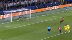 Rigore sbagliato Giroud: il francese sbaglia dagli 11 metri – VIDEO