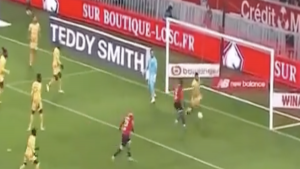 Mercato Milan, David cosa fai? L’obiettivo rossonero si mangia questo gol – VIDEO