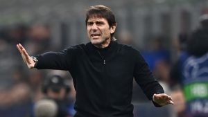Conte Milan, giallo sul futuro del tecnico: il Diavolo potrebbe aver bluffato! Il RETROSCENA