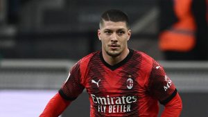 Jovic lascerà il Milan a giugno? La dirigenza ha deciso: ecco cosa succederà