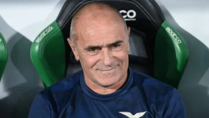 Martusciello: «Un po’ di liberazione c’è, qui la piazza si guarda e vuole arrivare in alto»