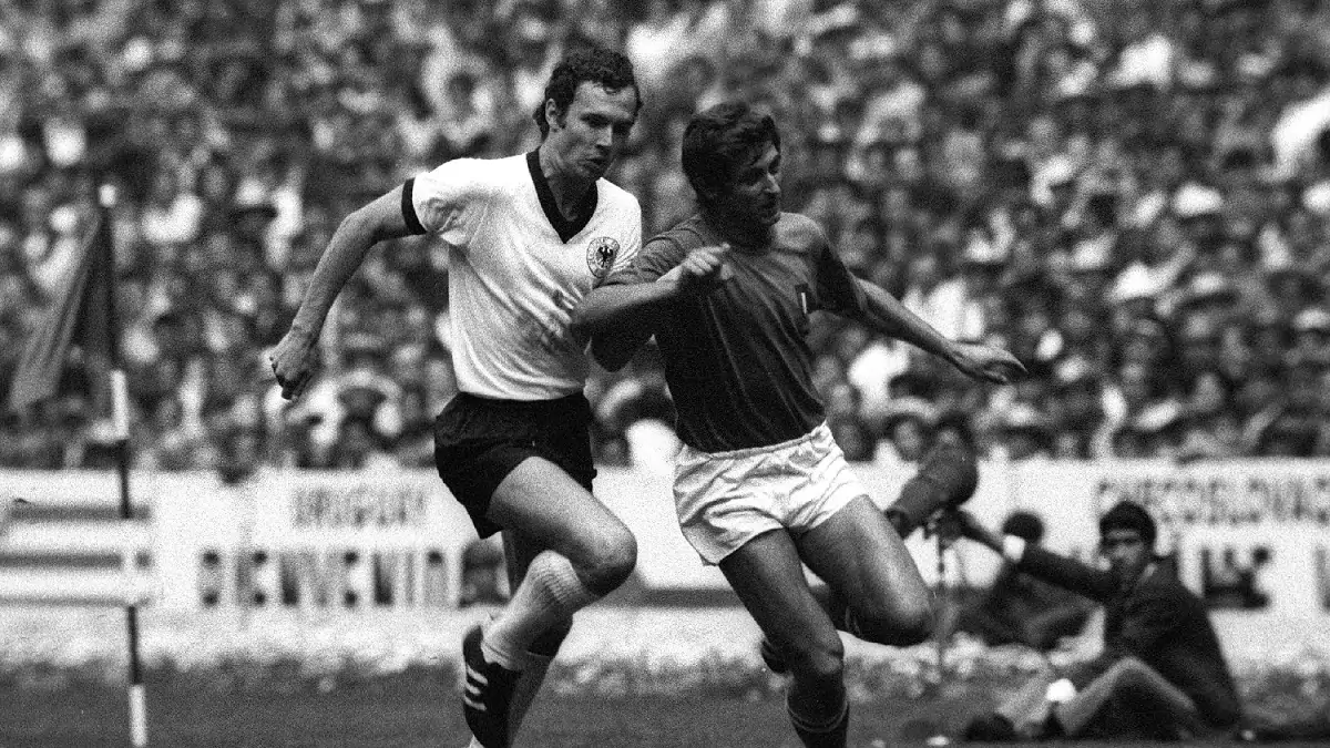 Rivera Milan, oggi l'anniversario del suo Pallone d'Oro: è stato il primo italiano 26 Rivera Beckenbauer