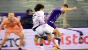 Zirkzee è poesia in movimento: l’obiettivo del mercato Milan vicino al golazo – VIDEO