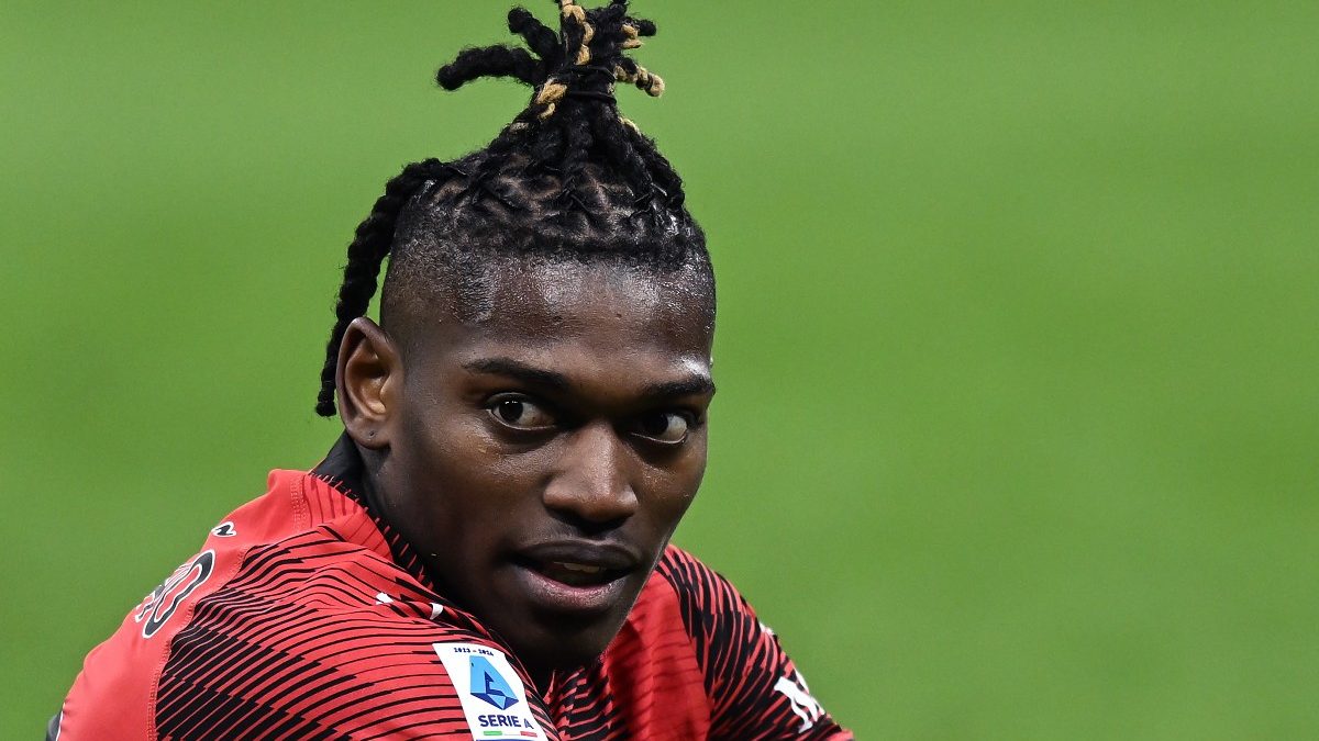 Acri spaventa il Milan: «Leao può far gola alle big, ai rossoneri sul mercato serve quel giocatore» 26 Leao