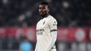 Razzismo Leao: il duro messaggio social di condanna del Milan – FOTO