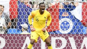 Conferenza stampa Mandanda: «Maignan tra i migliori, sappiamo che aspettarci»