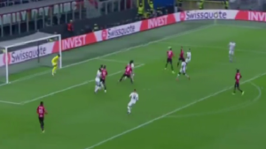Gol Loftus-Cheek: il centrocampista porta in vantaggio i rossoneri. Milan Rennes 1-0 – VIDEO