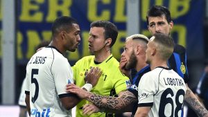 Razzismo Acerbi Juan Jesus, Pioli non ci sta e combatte: «Nel 2024 è ora di smetterla»