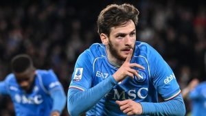 Napoli Juve 2-1, bianconeri beffati nel finale: il Milan è a -1!