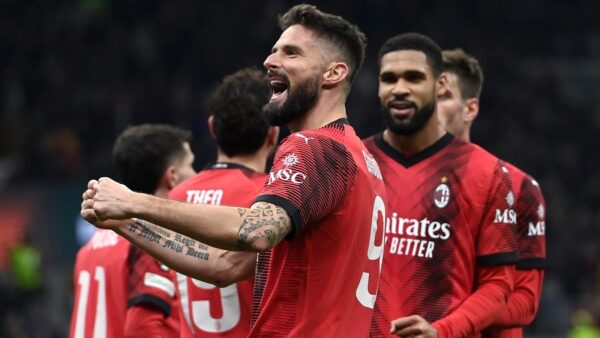 giroud-milan-slavia-praga-esultanza