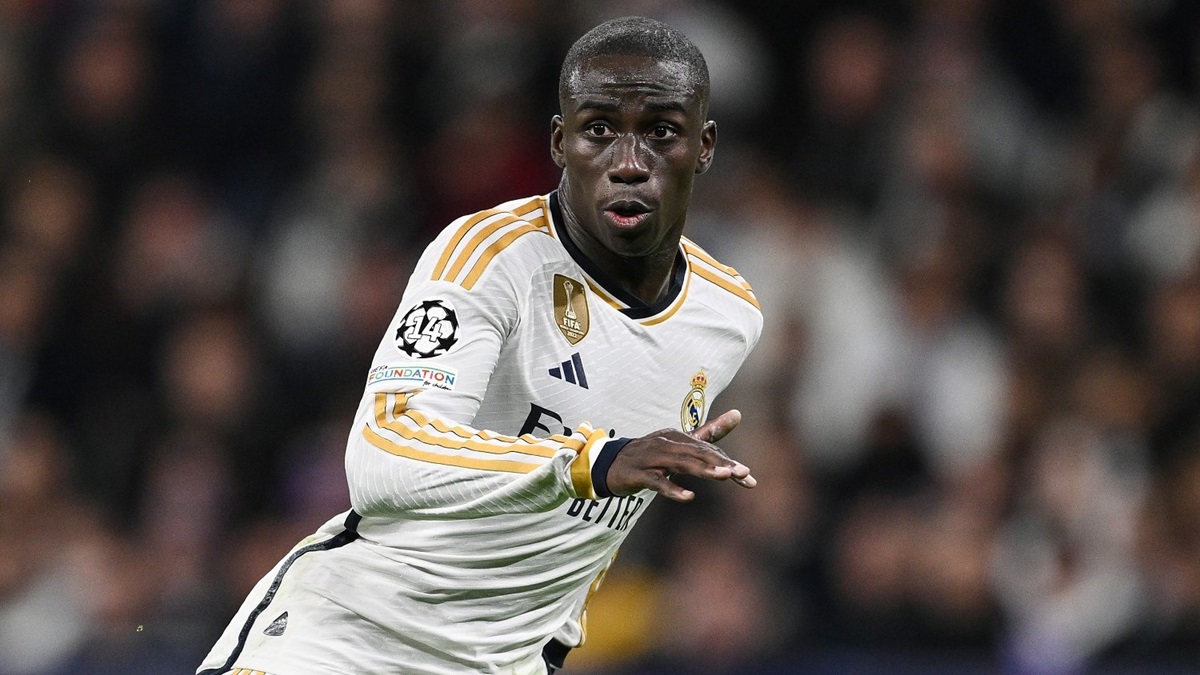 Mendy Milan: il terzino può approdare in rossonero, le condizioni dell'affare 26 ferlan-mendy