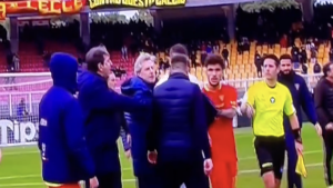 Henry squalificato per Verona Milan, l’attaccante si sfoga: «Quel rosso non è giusto»