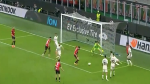 Giroud, cosa fai? Occasione incredibile per pareggiare Milan Roma: ma che giocata di Chukwueze! VIDEO