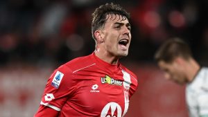 Maldini Milan, il ritorno in rossonero si complica: Giuntoli lo vuole alla Juve nel mercato di gennaio