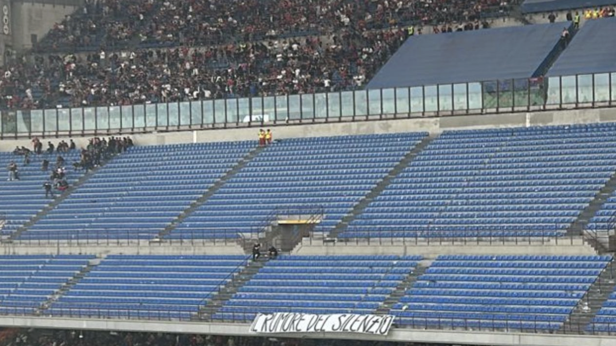 Contestazione Curva Sud Milan-Genoa