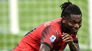 Leao vuole solo il Milan: ha fatto anche questa PROMESSA al club per la prossima stagione