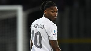 Leao Al-Hilal, gli arabi piombano sul 10 rossonero! In arrivo un’offerta monstre: le ULTIME