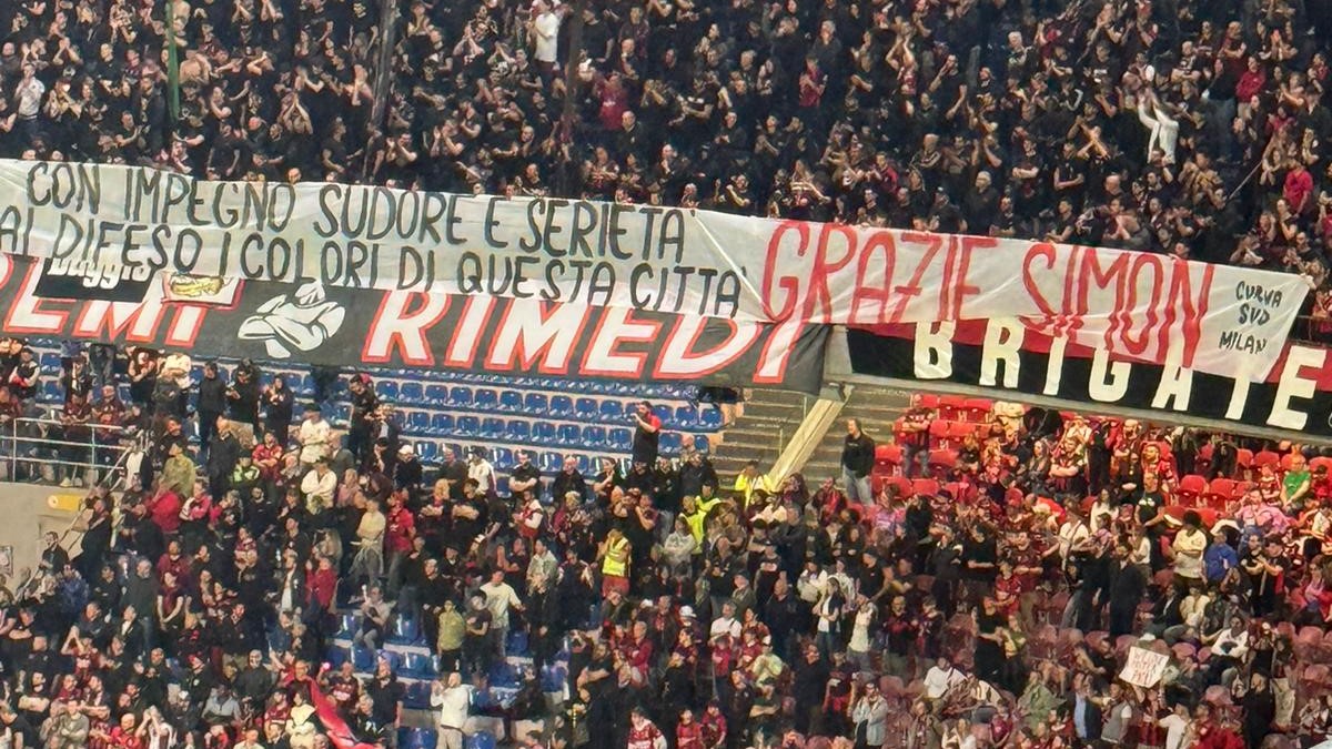 striscione-kjaer