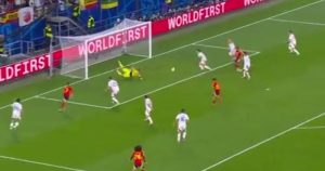 Autogol Calafiori: l’obiettivo del Milan sfortunato in Spagna Italia, l’episodio – VIDEO