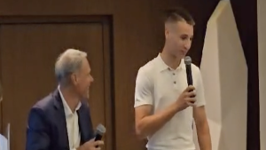MN24 – Camarda scherza: «Io come van Basten? Lui è un dio del calcio, vorrei solo la sua benedizione» – VIDEO