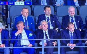 Gravina REAGISCE all’eliminazione dell’Italia da Euro2024: la sua espressione dice tutto! FOTO