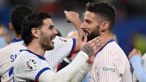 Giroud LASCIA la Francia: lo aveva annunciato a maggio, l’eliminazione dell’ex Milan da Euro 2024 sancisce la FINE in Nazionale