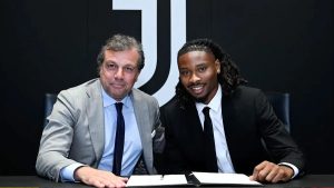 Khephren Thuram si PRESENTA alla Juve: «Questo il club più grande d’Italia, ricordo quando Ibrahimovic…»
