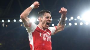 Calciomercato Milan, OCCASIONE Kiwior: l’Arsenal può liberarlo subito per questa CIFRA! I dettagli