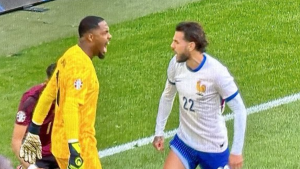 Theo Hernandez PROVVIDENZIALE in Francia Belgio, il VIDEO dell’intervento CLAMOROSO e la reazione di Maignan