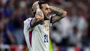 Rinnovo Theo Hernandez Milan: la DECISIONE del club è stata presa! POSIZIONE netta per il futuro del terzino