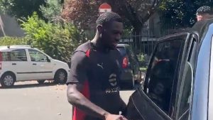 MN24 – Fofana Milan, TERMINATE le visite mediche, ora in sede per la FIRMA! – VIDEO