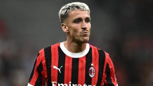 Mercato Milan, non se lo aspettava nessuno: sirene dalla Premier per Saelemaekers! Primi contatti e possibile offerta in arrivo