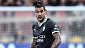 Theo Hernandez Milan, che attacco di Cassano: «Inguardabile»