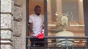 Fofana Milan, NUOVO ACQUISTO allo store di via Dante: il GESTO per i tifosi non passa inosservato – VIDEO