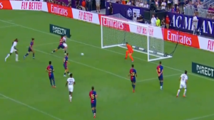 Gol Jovic, grandissima AZIONE del Milan per il vantaggio contro il Barcellona: Chukwueze e Pulisic subito on fire – VIDEO
