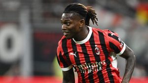 Conferenza stampa Leao: «Fascia da CAPITANO? Un orgoglio!», poi l’ANEDDOTO SULL’INTER gasa i tifosi