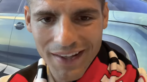 Morata Milan, le prime parole dell’attaccante dopo l’arrivo a Linate: «Sono MOLTO FELICE, non vedo l’ora di vedervi» – VIDEO