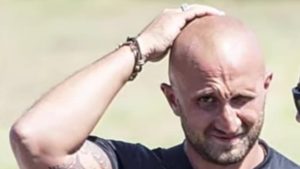 Ultras, agguato a Milano: spari contro l’auto di un uomo vicino a Luca Lucci