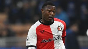 Redmond Milan, l’attaccante del Feyenoord poteva già arrivare la scorsa estate: ricostruzione chiara, ecco cosa è successo