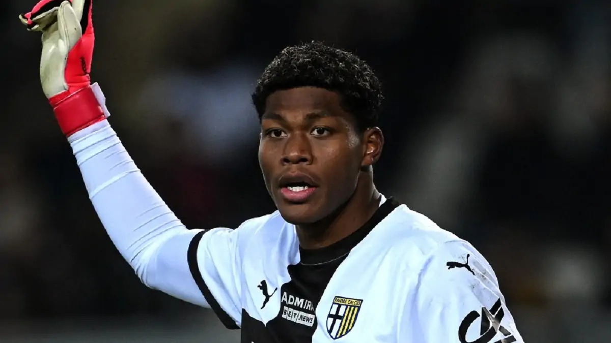 Calciomercato Milan, in lista per la porta c'è anche Suzuki: può arrivare in questo caso. Ultime 26 Suzuki
