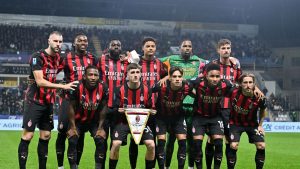Blu senza tempo: i Patek Philippe più desiderati online e l’edizione dedicata al Milan
