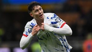 Mercato Milan, dall’Inghilterra assicurano: intreccio Larsen Mateta andrà a buon fine. La posizione del Crystal Palace