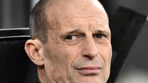 Milan Como, Allegri preoccupato dalle diffide: non solo Rabiot, due titolari a rischio. E quel precedente nel derby…