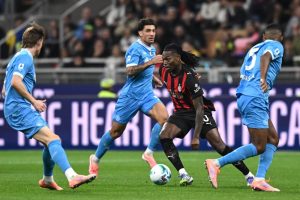 Napoli Milan, trasferta vietata ai tifosi residenti in Lombardia: il Maradona si chiude per il big match del 6 aprile