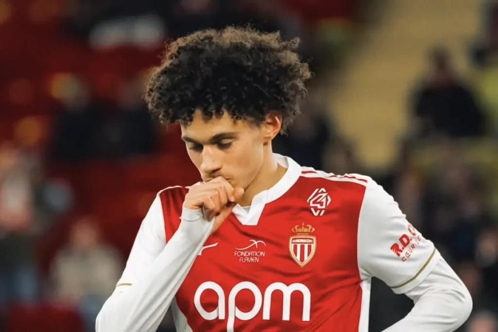 Allegri ribalta tutto, il colpo fa infuriare l'Inter: salutano in due 27 Akliouche